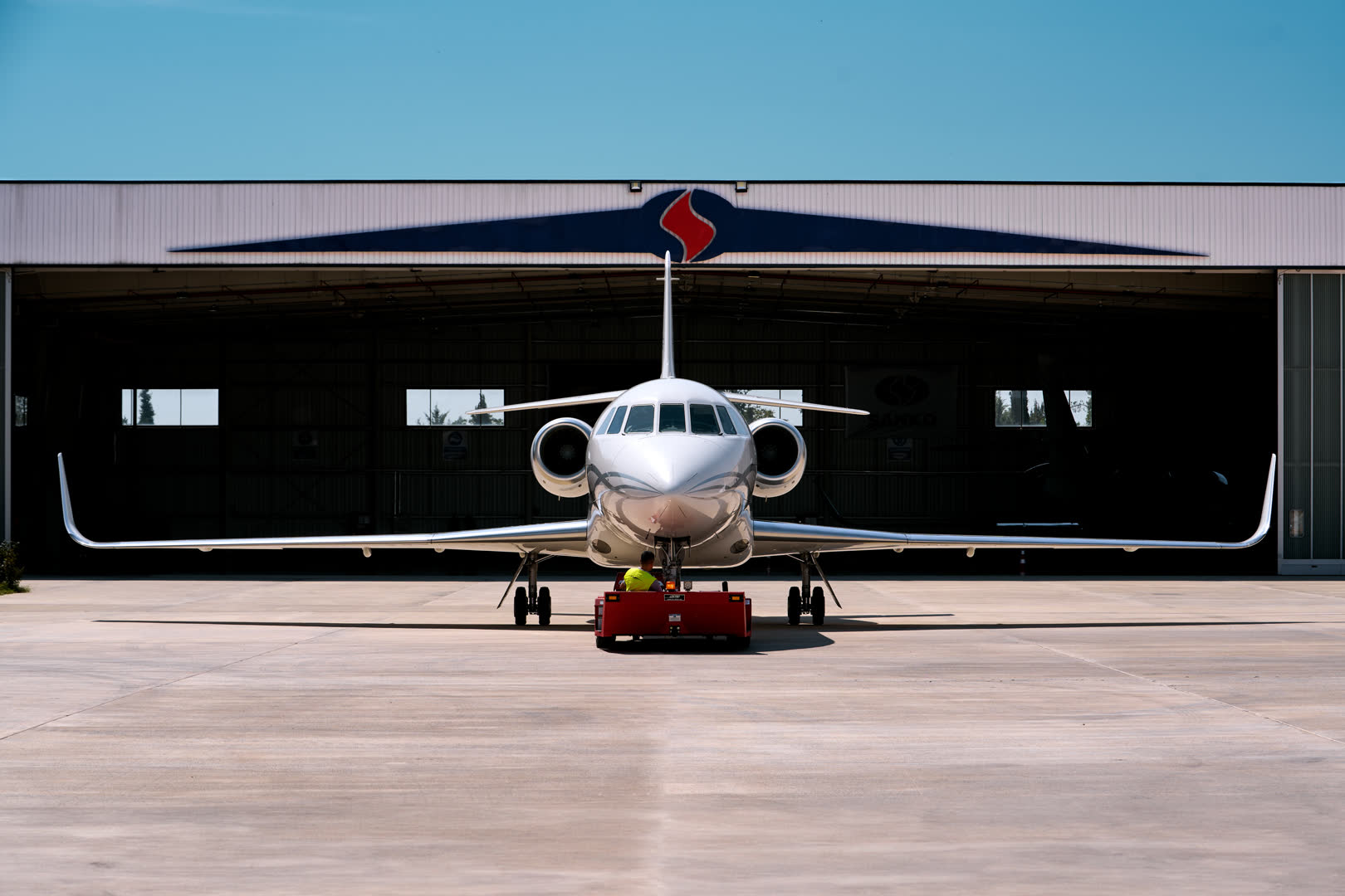 Falcon 2000LXS